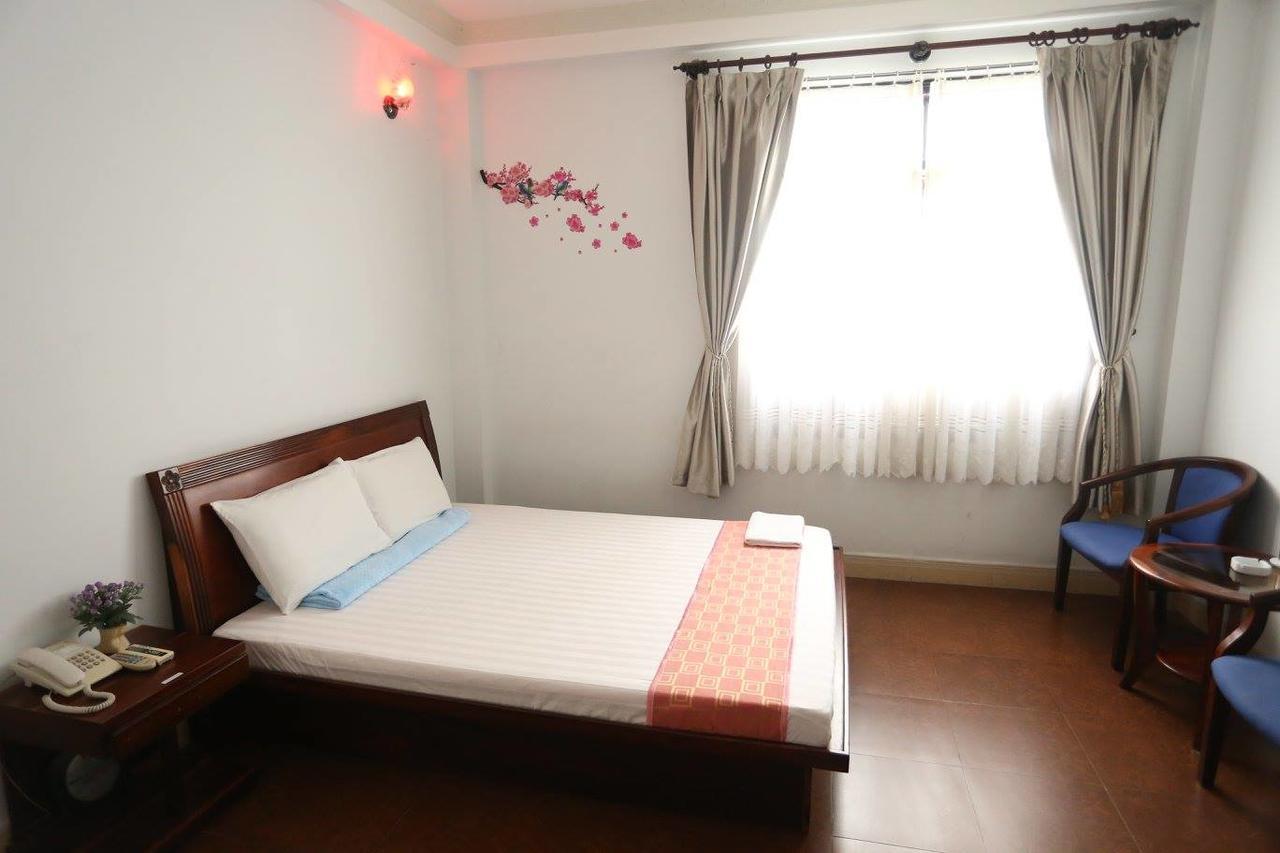 Mio Hotel На Транг Екстериор снимка