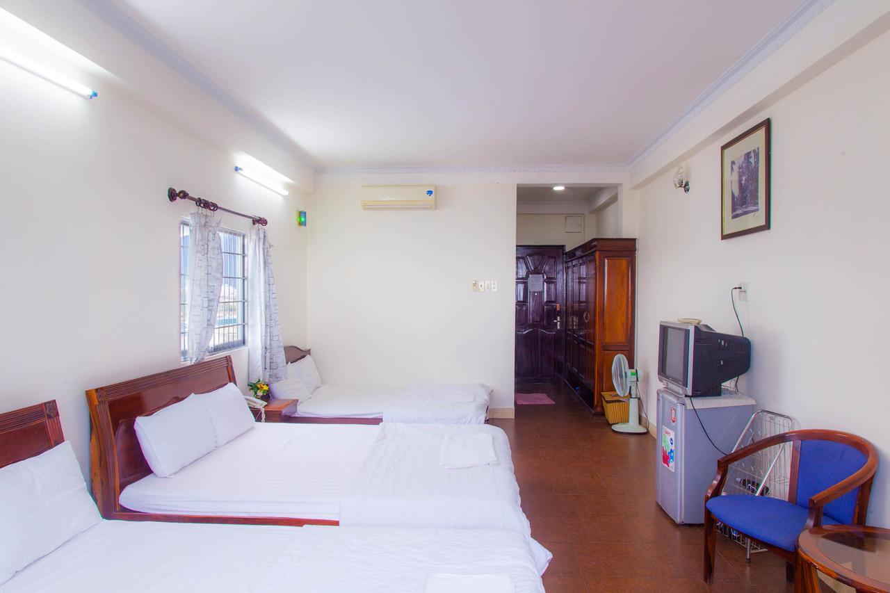 Mio Hotel На Транг Екстериор снимка
